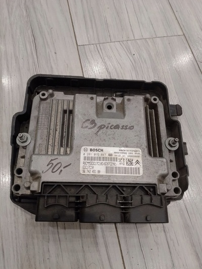 9674245180 Блок управления экю citroen c3 1.4 0281015847
