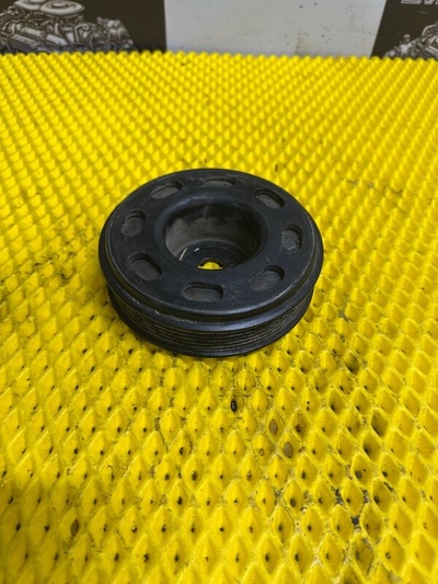 04C105243D Шкив коленвала SKODA OCTAVIA A7 2014