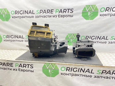 LC7461B01 Корпус печки Mazda MPV LW5W 2001 LC74-61-B01, , LC70-61-B02, LC70-61-B03, LC70-61-B60