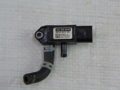 03L906051B Volkswagen passat b8 датчик давления выхлопных газов