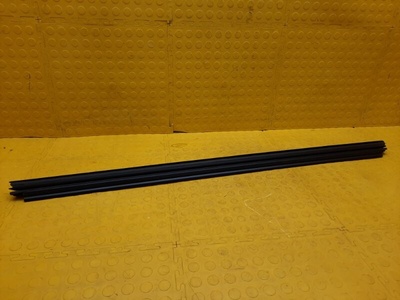 A2537252501 Уплотнитель опускного стекла Mercedes-Benz GLC- class X253 2015 , A2537250165