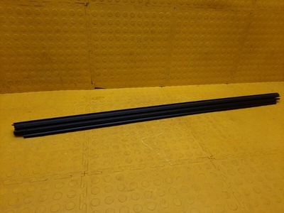 A2537252601 Уплотнитель опускного стекла Mercedes-Benz GLC- class X253 2015 , A2537250265