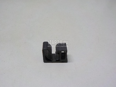 8W0201449D Фиксатор VAG A4 [B9] 2015