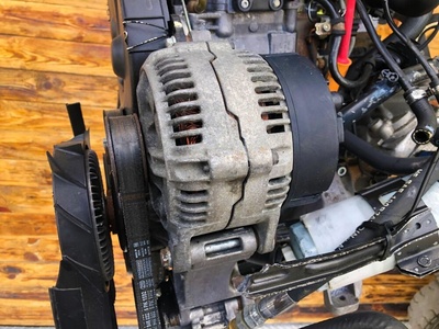 0123515008 Генератор Audi 80 B4 1992 , 028903028F