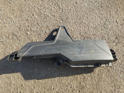 13718578650 Корпус воздушного фильтра BMW 3 F30/F31/GT F34 2019 , 70519624