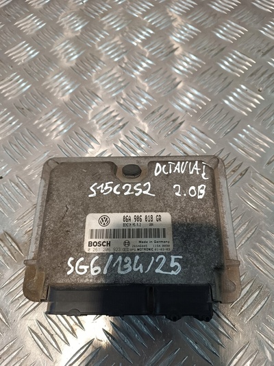 06A906018GR Блок управления двигателя skoda октавия i bosch 06a 906 018 гр