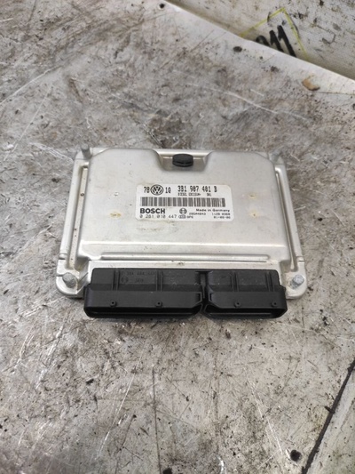 3B1907401B Блок управления двигателем Volkswagen Passat B5 2002 ,0281010447
