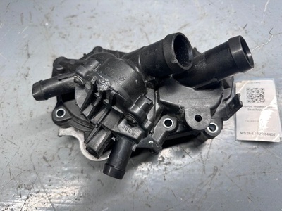 04C121600L Помпа Skoda Fabia 3 2018 , 04C121121C