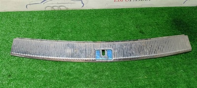 7l6863459h накладка на заднюю панель VW Touareg 2002-2010 2006
