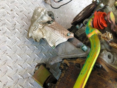 8D0399113AS Кронштейн КПП Audi A6 C5 (S6,RS6) 2000