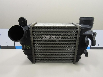 8N0145803C Интеркулер VAG TT(8N) (1998 - 2006)