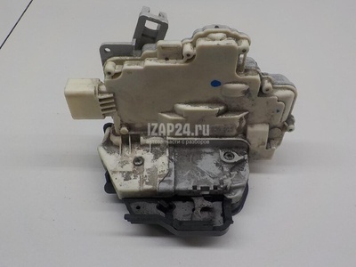 4F0839015 Замок двери задней левой VAG A6 [C6,4F] (2004 - 2011)