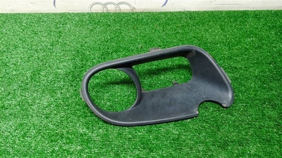 7L6853663F рамка противотуманой фары VW Touareg 2002-2010 2006