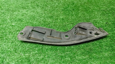 7L6807393B направляющая заднего бампера VW Touareg 2002-2010 2006