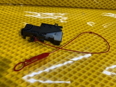 A2048205397 Замок лючка бензобака Mercedes-Benz CLS-Class C218 2016 , A2048200072, A2048990150