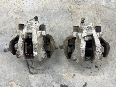 A2124230281 суппорт Mercedes-Benz CLS-Class C218 2016 , A2124230381