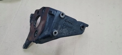 028130147B форд galaxy mk1 лапа крепление насосы инжектора 1.9 tdi
