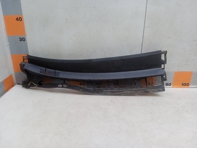 CC29507P1 Планка под лобовое стекло Mazda Mazda5 CR 2006