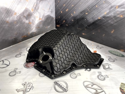 06L103600F Поддон Audi Q5 8RB 2012