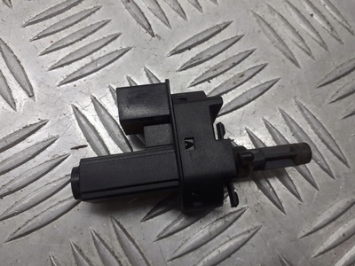 4M5T7C534AA Датчик педалей сцепление форд focus mk2 1.6 4m5t - 7c534 - aa
