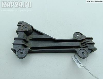 4A0807284A Кронштейн крепления крыла переднего правого Audi A6 C4 (1994-1997) 1994