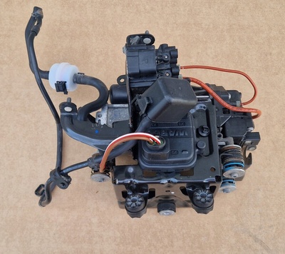 4M0616005H Компрессор подвески audi q7 touareg iii в сборе
