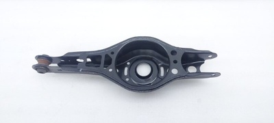 4873033160 Рычаг подвески Toyota Camry 70 2021
