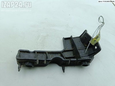 8E0807284E Кронштейн бампера переднего Прав. Audi A4 B7 (2004-2008) 2004