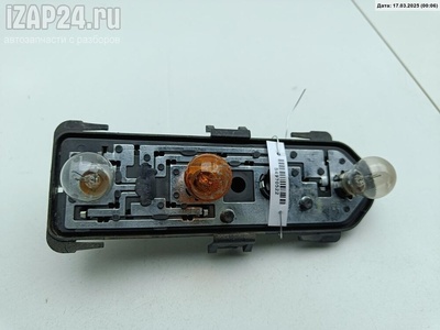 A1638200077 Плата фонаря заднего правого Mercedes W163 (ML) 2002