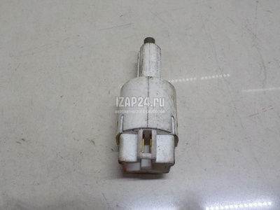3774075H10 Датчик включения стопсигнала Suzuki Liana (2001 - 2007)