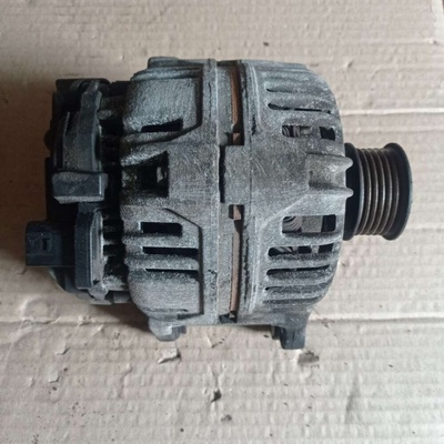 037903025L Генератор Audi A3 8L 2002 ,0124315005