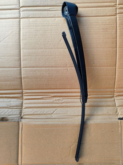 1T0955707A Щеткодержатель задний Volkswagen Touran 2 2012