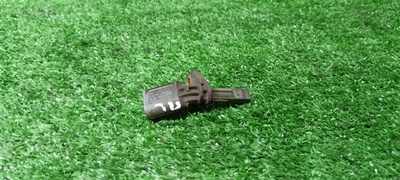 7L0927807B датчик abs VW Touareg 2002-2010 2006