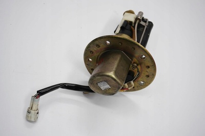 2247740912156724 Suzuki gsx - r 600 750 k4 - k5 насос топлива