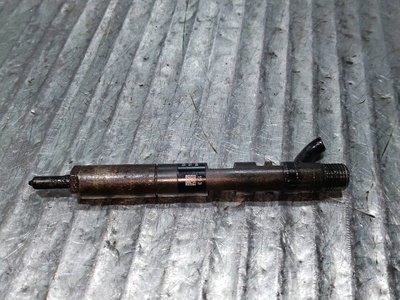 8200365186 форсунки renault megane ii 02 - 09 8200049873 1.5 dci