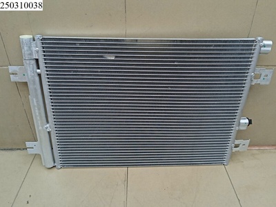 8200741257 Радиатор кондиционера Luzar Almera (G15) 2013- Nissan,Lada Largus 2011- VAZ,Sandero 2009-2014 Renault,Logan 2005-2014 Renault,Duster 2012-2020 Renault ,8200182361,MK-3019,MK3019,LRAC0961,92