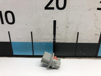 9007560028 Патрон лампы Toyota Corolla E15 (2006 - 2013)