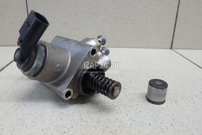 06F127025D Насос (ТНВД) бензиновый VAG Jetta (2006 - 2011)