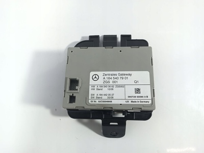 M2000916 мерседес мл 350 w164 fl 09 - 11 блок gateway 3.0cdi oe a1645407901