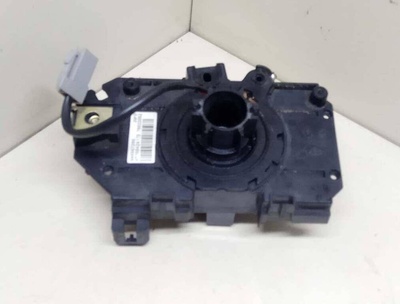 7700428559 Шлейф руля Renault Laguna 2000