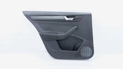 60U867023PEMW Обшивка двери Skoda Rapid NK6 2021 , 60U867023P