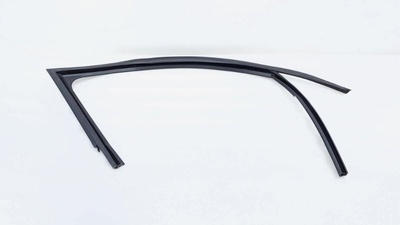 5JA837432G Уплотнитель стекла двери Skoda Rapid NK6 2021