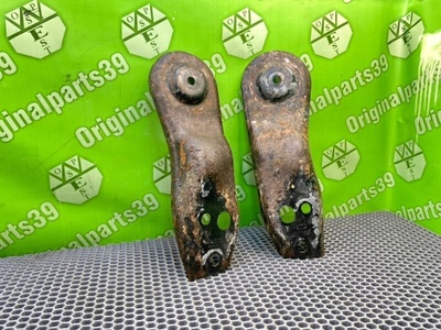4F0505220B Кронштейн балки Audi A6 C6 Avant Quattro 2005 , 4F0505220, 4F0505219B