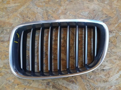 51137200167 Решетка радиатора BMW 5 F10/F11/GT F07 2016