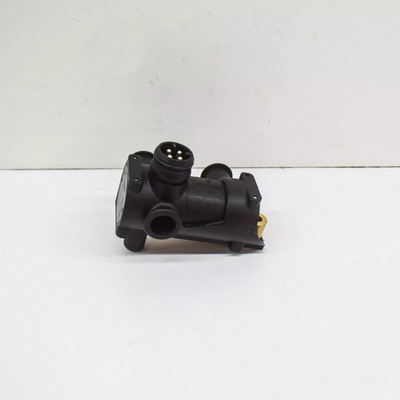 A0000784449 mercedes - benz e - class w210 fuel shut - off valve 3.0diesel