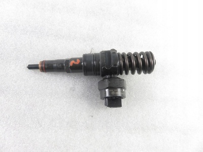 038130073F насос - форсунка audi a4 8d2 , b5 1.9 tdi 0414720007