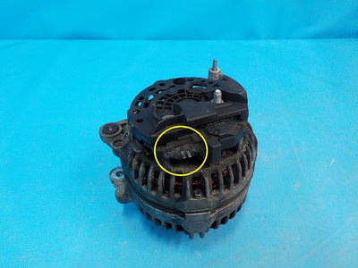 03F903023D Генератор двигателя SKODA Yeti 2009-2018