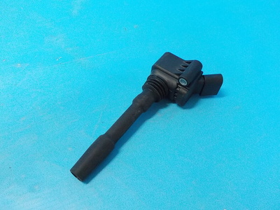 06H905110F Катушка зажигания Audi A5 (8T) 2008-2016