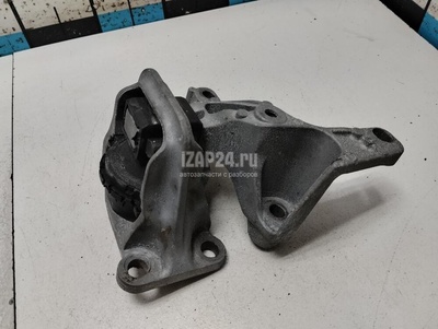 112100014R Опора двигателя правая Renault Megane III (2009 - 2016)
