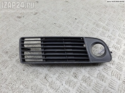 4b0807682h Решетка (заглушка) в бампер Перед. Прав. Audi A6 C5 (1997-2005) 1998